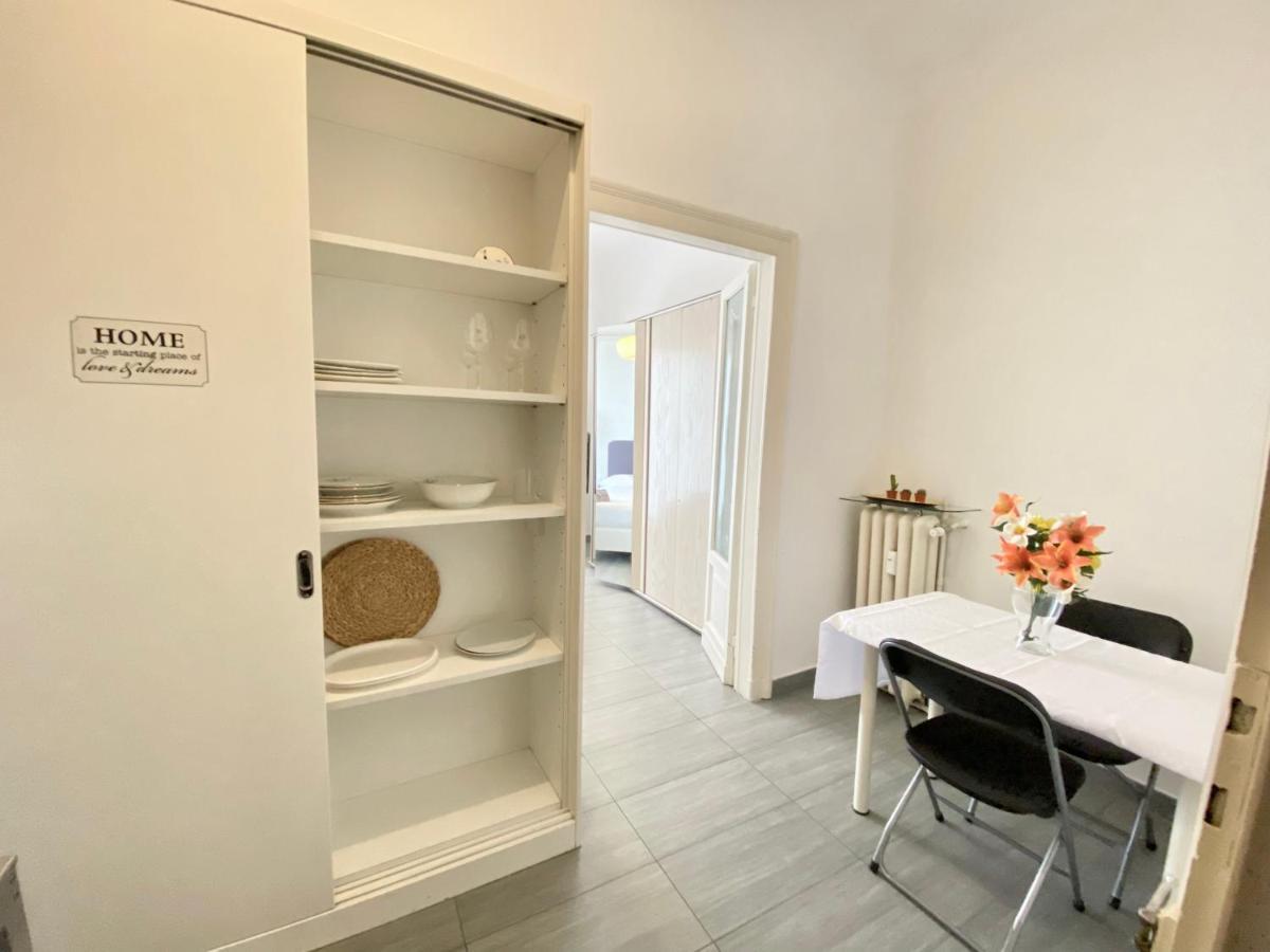 {Porta Venezia-Milano Centrale} Luxury Apartment Bagian luar foto